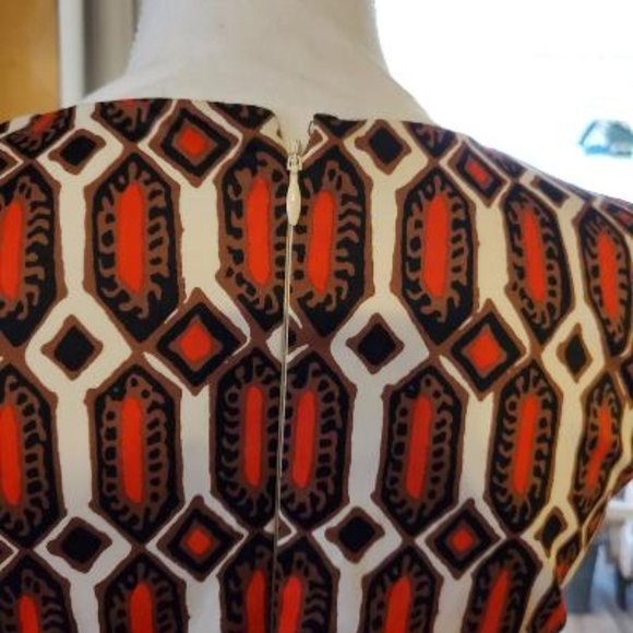 Red, Cream, Brown, Black, design Talbots dress Size 2P - Picture 4 of 9